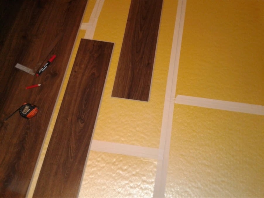 Материал для укладки ламината